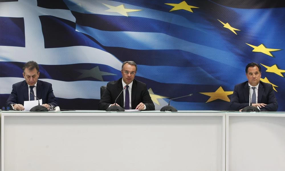 Μέτρα για τον κορωνοϊό: Τρίμηνη αναστολή των δόσεων στις τράπεζες - Μεταγενέστερα και σε όλους το δώρο Πάσχα